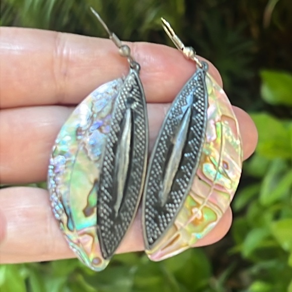 Vintage Abalone Shell Teardrop Earrings - Picture 7 of 16